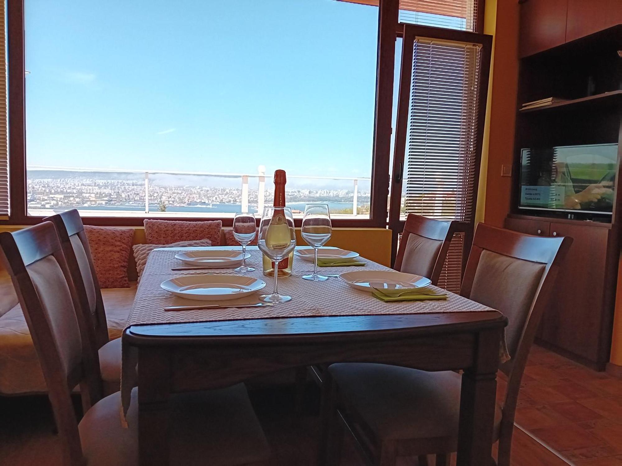 Apartament Zaliva ヴァルナ エクステリア 写真