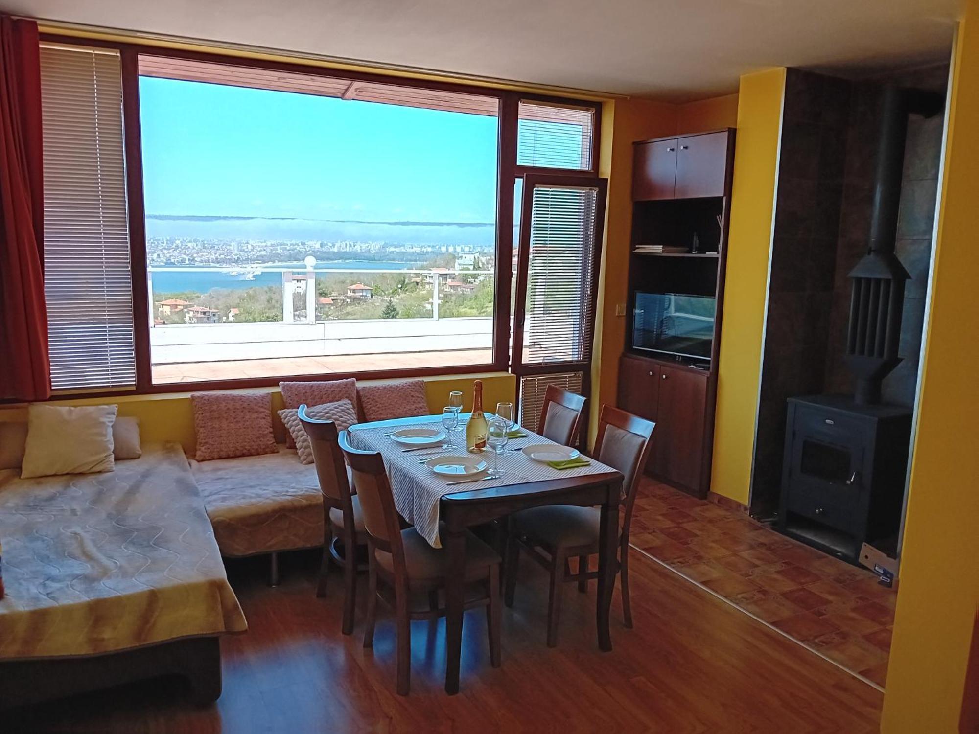 Apartament Zaliva ヴァルナ エクステリア 写真