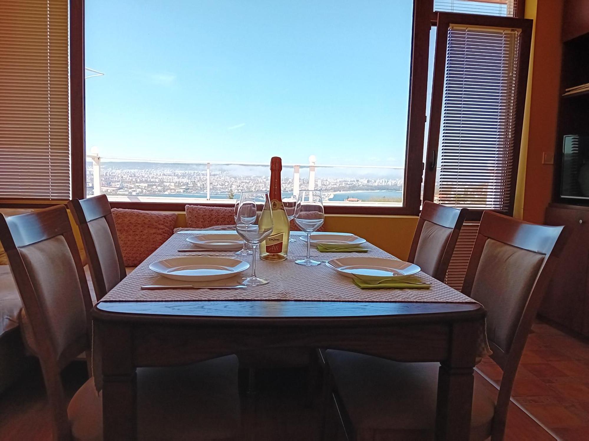 Apartament Zaliva ヴァルナ エクステリア 写真