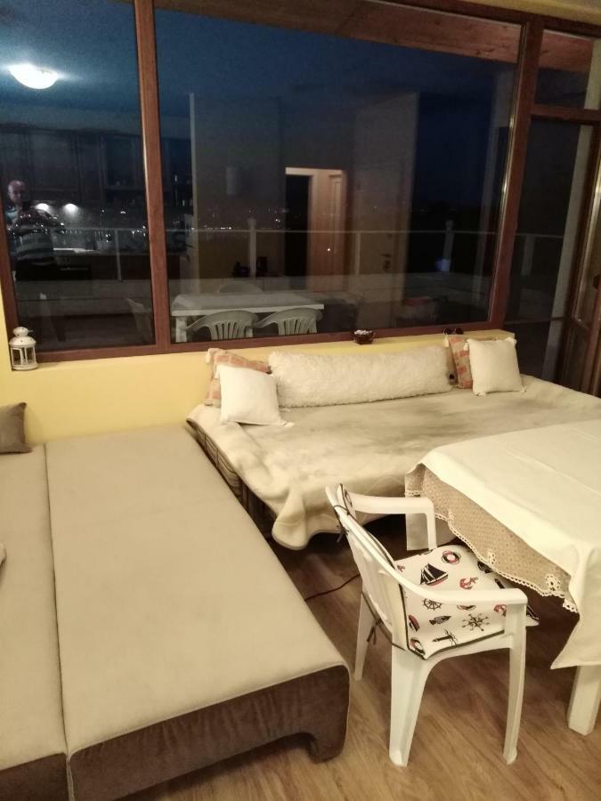 Apartament Zaliva ヴァルナ 部屋 写真